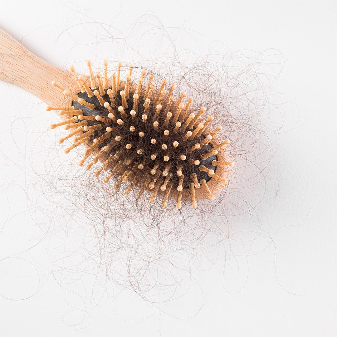 Caduta dei capelli in autunno: come rinforzarli